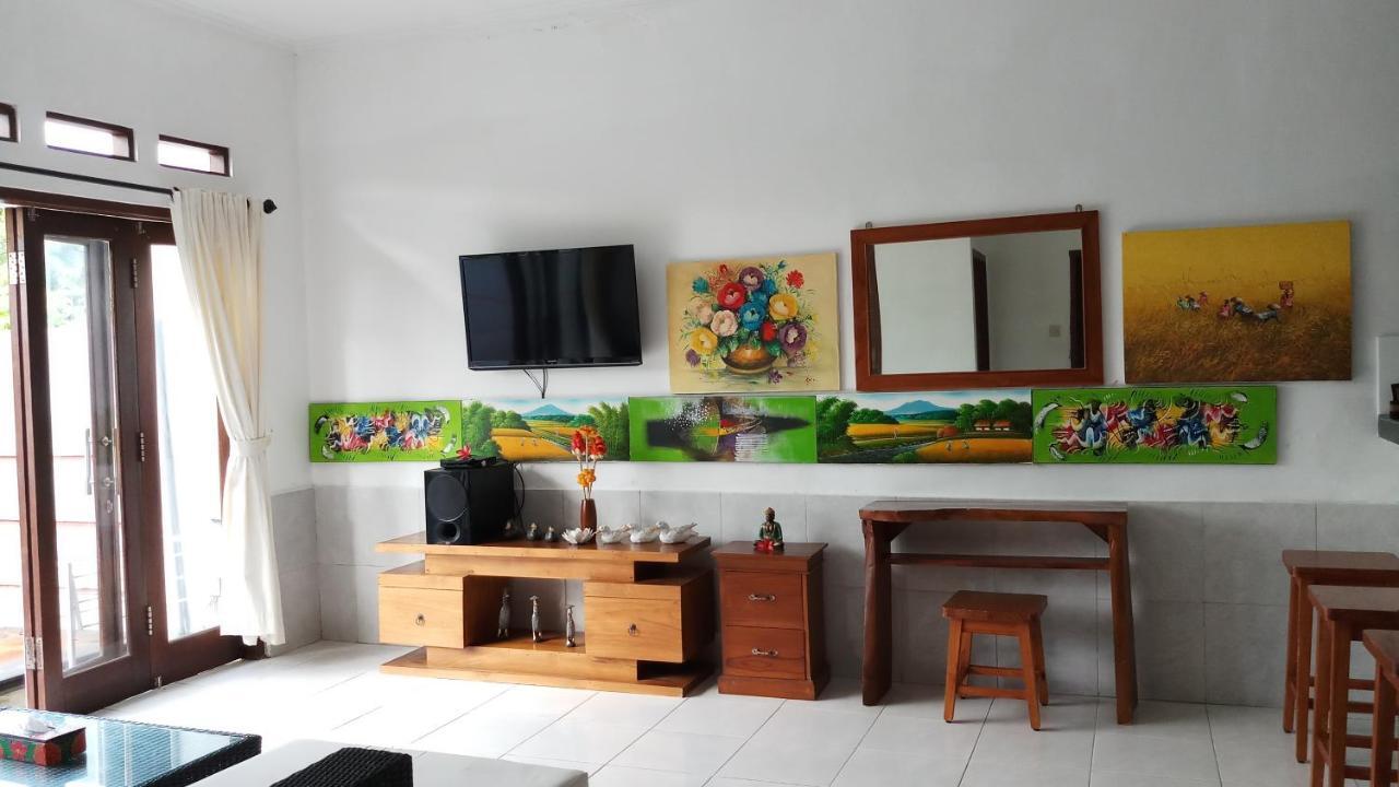 Villa Dencarik Banjar  Exterior photo